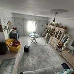 Maison De Couture Apartment